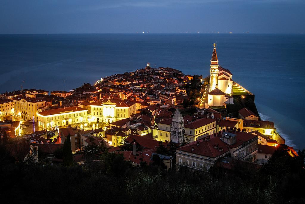 Allure Apartments Piran Exteriör bild