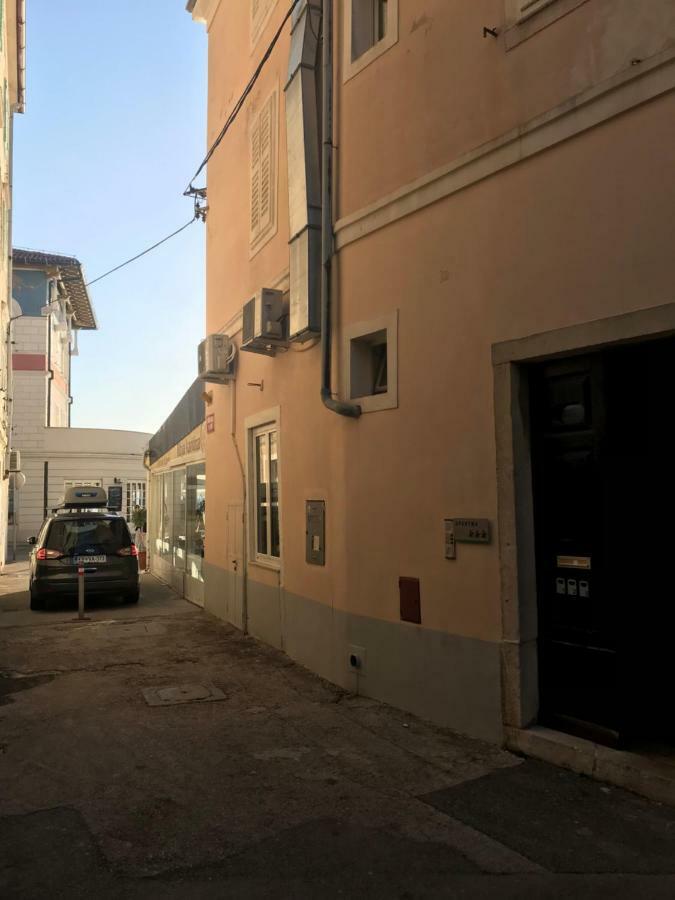 Allure Apartments Piran Exteriör bild